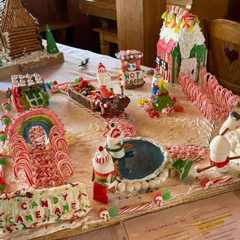 2022 Winner - Grades 6-8 "Candy Cane Lane"