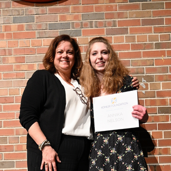 Laura Roenitz with Annika Nelson, 2022 RDK Scholar